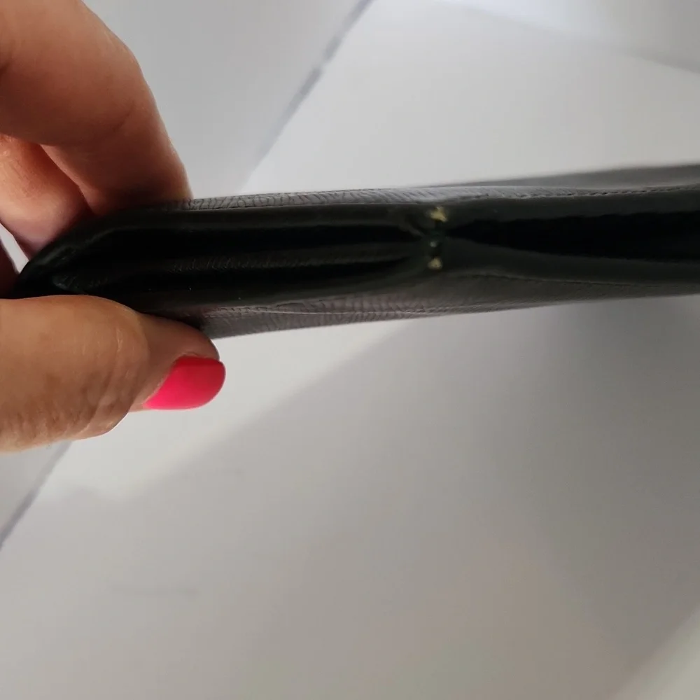 Prada Black Wallet - Picture 13 of 14